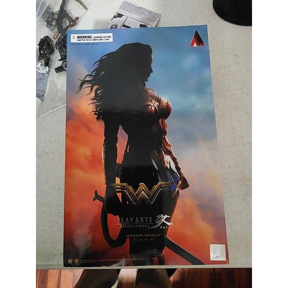 Play Arts Kai Wonder Woman